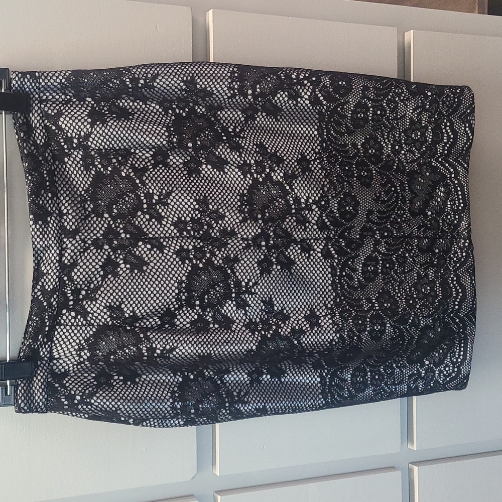 THE LIMITED - HOLIDAY PARTY SKIRT - Picture 8 of 8